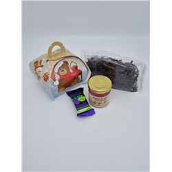 79 Подарочный набор «Новогодний сундучок» (черный чай, медовый микс с малиной, пастилуша)