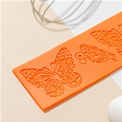 Силиконовый коврик для айсинга Доляна «Бабочки», 19×6 см, цвет МИКС
