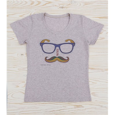 FU30BG-M0007  Женская футболка бежевый меланж с принтом Усы,очки,хипстеры
