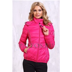 Розовая женская куртка
