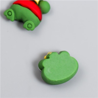 Декор для творчества пластик "Зелёный лягушонок в короне" набор 2 шт 2х2,5 см