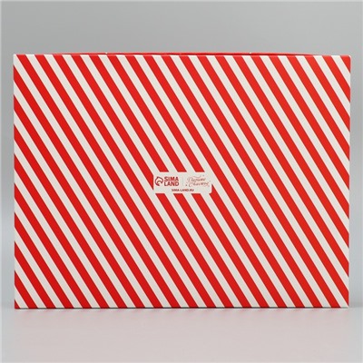 Коробка подарочная «С Новым годом!», Дед Мороз, 32 × 24 × 9 см