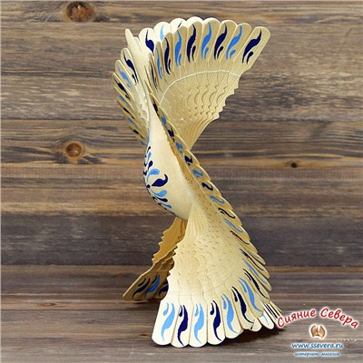 Щепная птица с росписью голубая 25 см