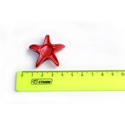 Декоративная фигурка "Морская звезда" красная 3,5 см.