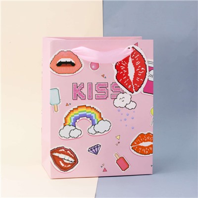 Подарочный пакет(M) "Pixel" Kiss lips