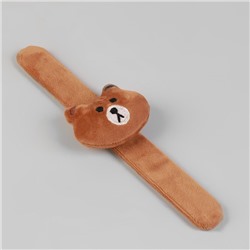 Игольница на браслете «Мишка», 23 × 6,5 см, цвет коричневый