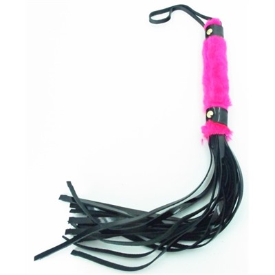 Плеть из лака с розовым мехом BDSM Light 740004ars