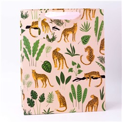 Подарочный пакет(M) "Cheetah in the forest", pink