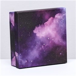 Подарочная коробка квадратная "Космос",13,5 х 13,5 х 5 см