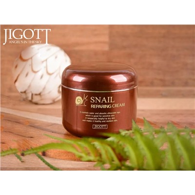 Омолаживающий крем с Муцином улитки Jigott Snail Reparing Cream 100ml