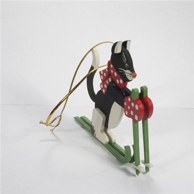 Елочная игрушка - Кошка на лыжах 9005