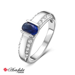 Серебряное кольцо с синим фианитом - 580