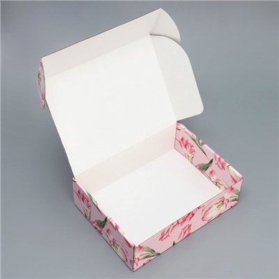 Коробка складная «Цветы», 30,7 × 22 × 9,5 см
