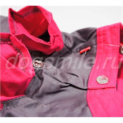 Легкая розовая курточка "Limargy"