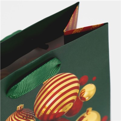 Пакет ламинированный вертикальный «Золото», 12 × 15 × 5,5 см