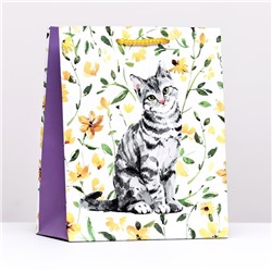 Подарочный пакет  "Котик в цветах", 18 х 22,3 х 10 см