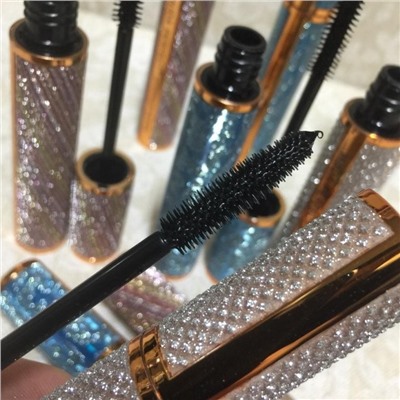 Тушь для ресниц HUDA LUCKY Charming Eye Mascara (01)